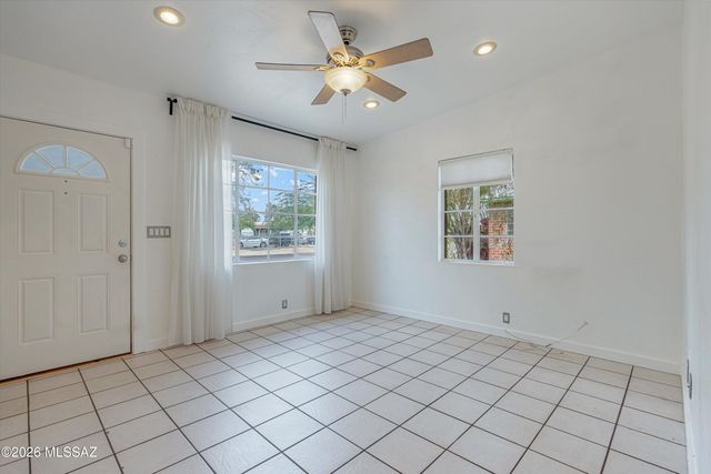 2532 N Fair Oaks Avenue, Tucson, AZ 85712