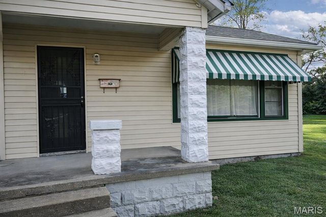 2708 Missouri Avenue, East St Louis, IL 62205