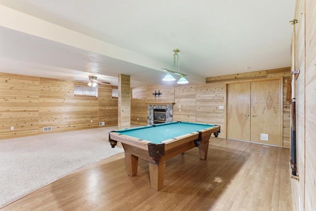 633 S Neumeyer LANE, Brillion, WI 54110