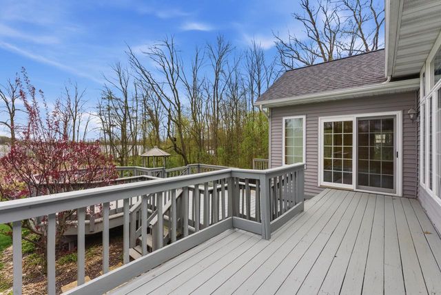 633 S Neumeyer LANE, Brillion, WI 54110