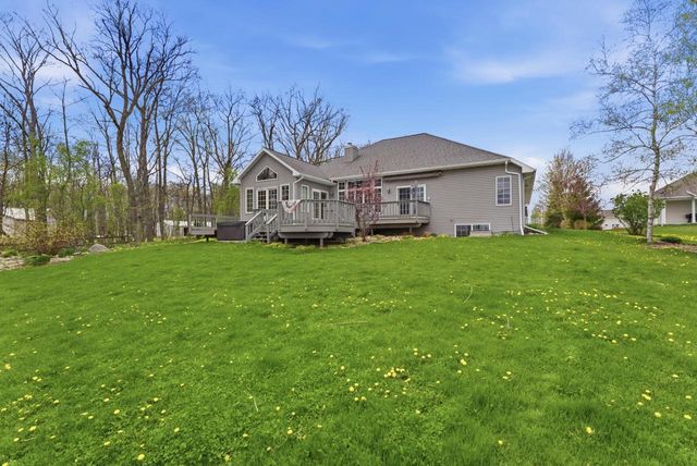 633 S Neumeyer LANE, Brillion, WI 54110