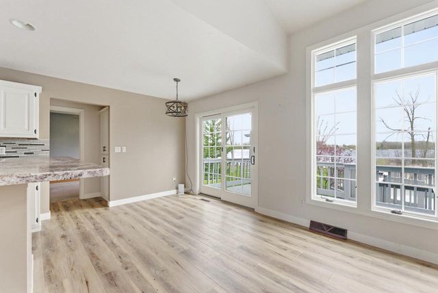 633 S Neumeyer LANE, Brillion, WI 54110