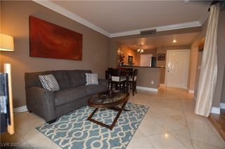 270 FLAMINGO Road 207, Las Vegas, NV 89169