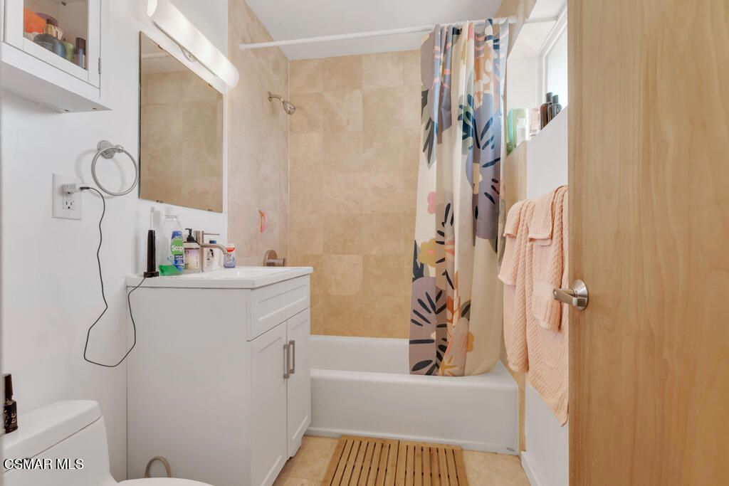 Image 21 of property listing at 625 Niagara Street, Burbank, CA 91505