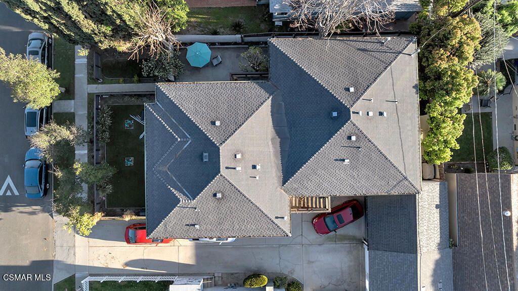 Image 48 of property listing at 625 Niagara Street, Burbank, CA 91505