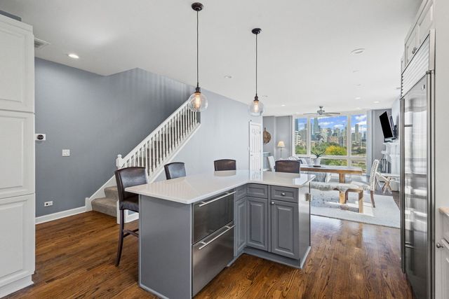 616 N MAY Street 3C, Chicago, IL 60642