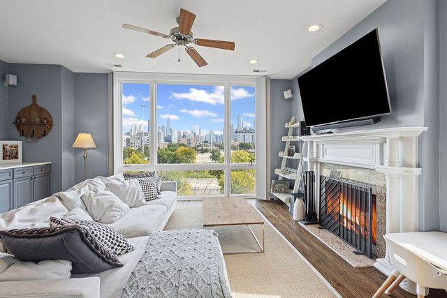 616 N MAY Street 3C, Chicago, IL 60642