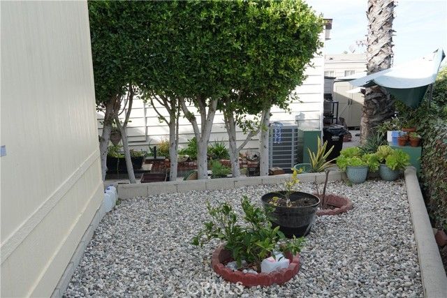 2550 Pacific Coast HWY 111, Torrance, CA 90505