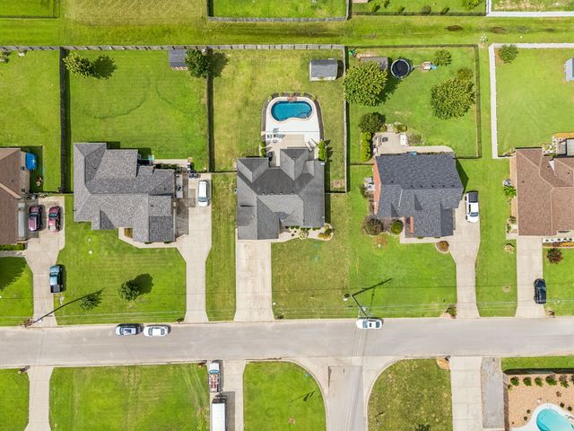 1951 Mural Ln, Murfreesboro, TN 37127
