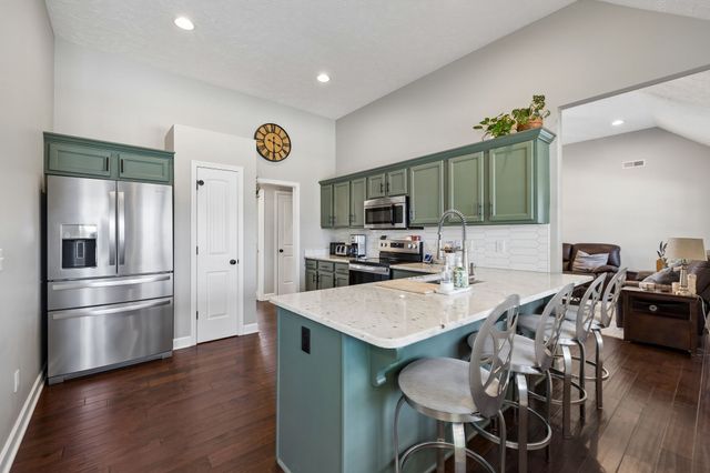 1951 Mural Ln, Murfreesboro, TN 37127