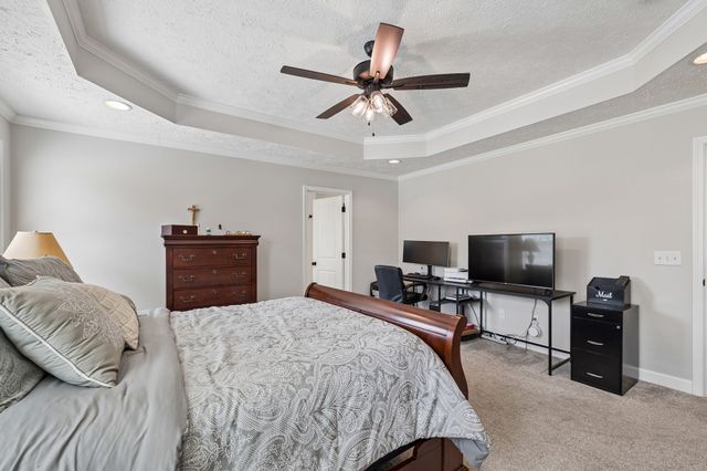 1951 Mural Ln, Murfreesboro, TN 37127