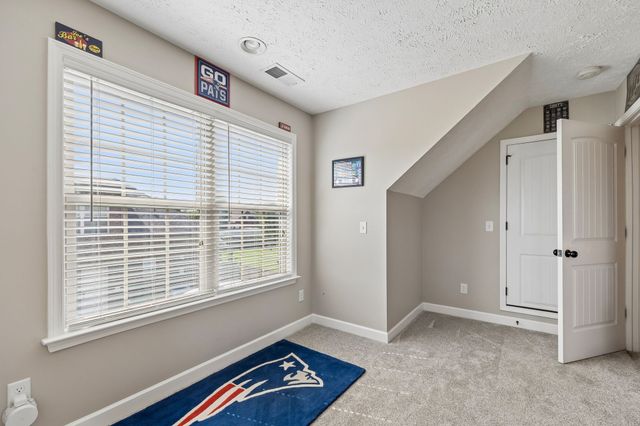 1951 Mural Ln, Murfreesboro, TN 37127