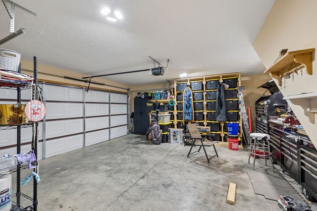 1951 Mural Ln, Murfreesboro, TN 37127