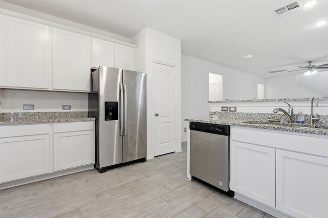 25529 Northpark Palm Drive, Porter, TX 77365