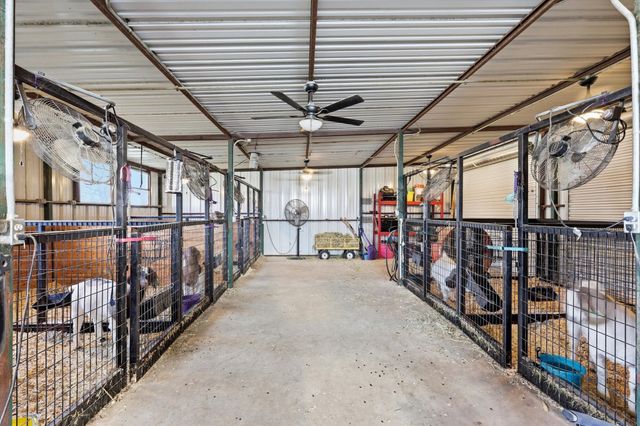 5355 Hoehn Road, Sanger, TX 76266