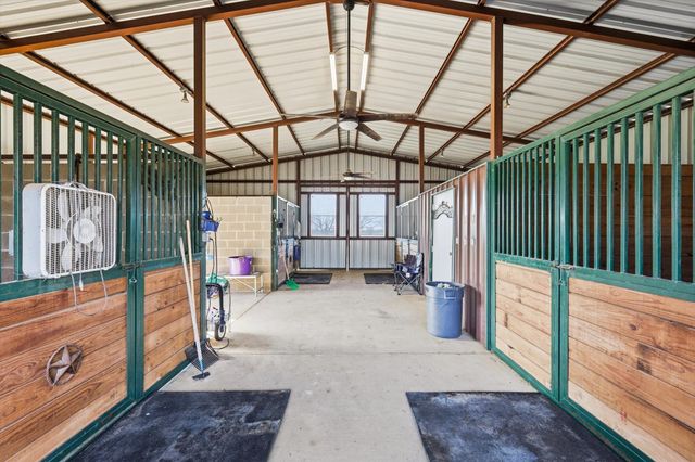 5355 Hoehn Road, Sanger, TX 76266