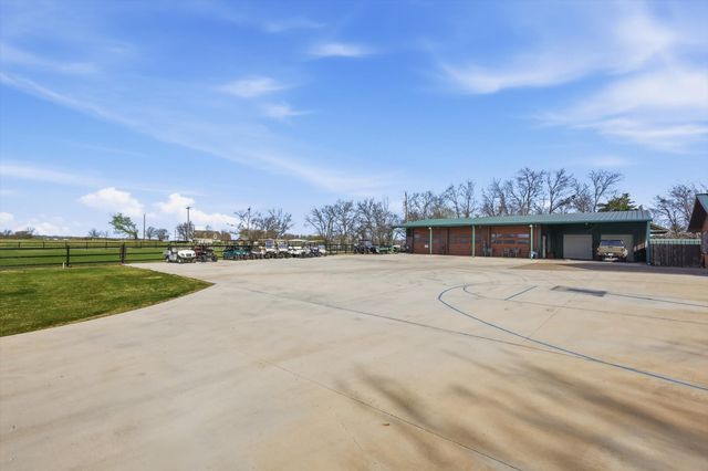 5355 Hoehn Road, Sanger, TX 76266