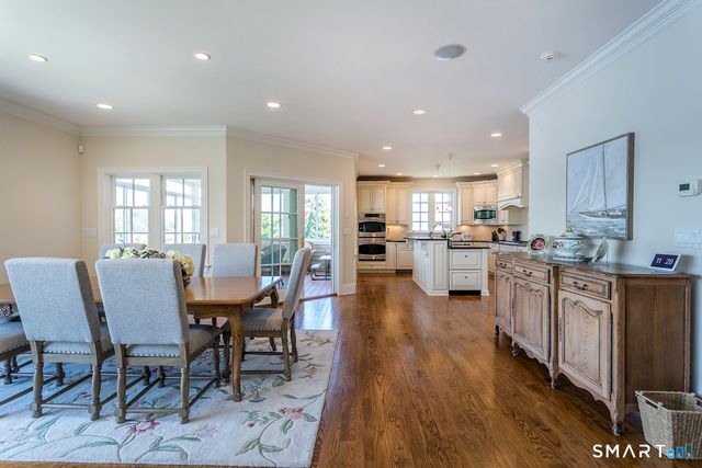 164 North Lake Shore Drive, Brookfield, CT 06804