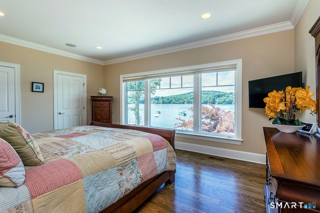 164 North Lake Shore Drive, Brookfield, CT 06804