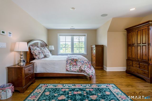 164 North Lake Shore Drive, Brookfield, CT 06804