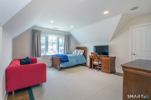 164 North Lake Shore Drive, Brookfield, CT 06804