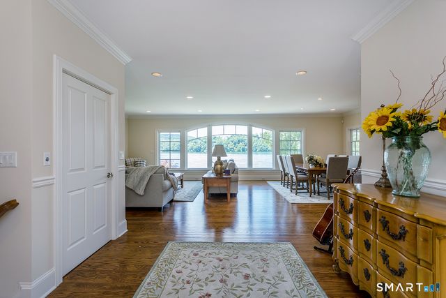 164 North Lake Shore Drive, Brookfield, CT 06804