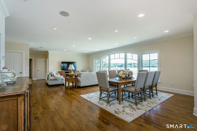 164 North Lake Shore Drive, Brookfield, CT 06804