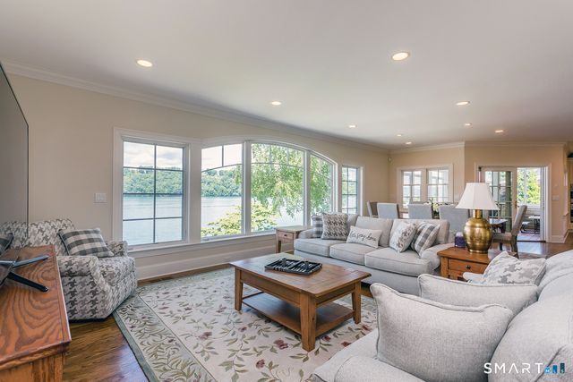 164 North Lake Shore Drive, Brookfield, CT 06804