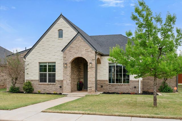 601 Buckingham Avenue, Wolfforth, TX 79382