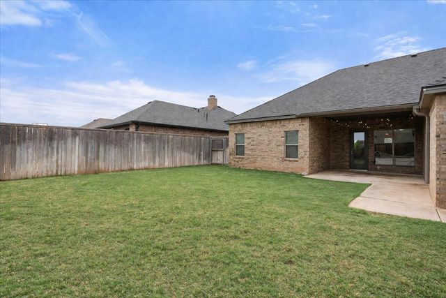 601 Buckingham Avenue, Wolfforth, TX 79382