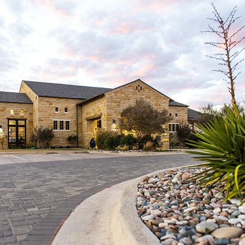 601 Buckingham Avenue, Wolfforth, TX 79382
