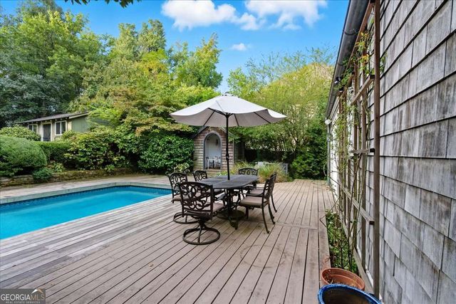 1407 Merry Lane NE, Atlanta, GA 30329