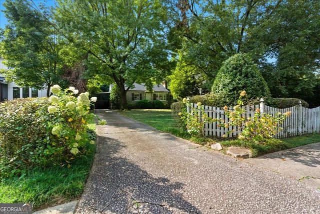 1407 Merry Lane NE, Atlanta, GA 30329