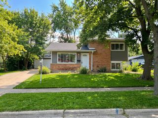 305 WINNEBAGO Street, Park Forest, IL 60466