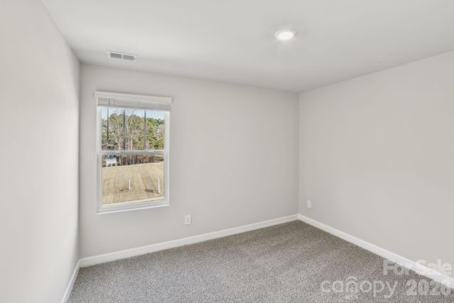 1547 31st Street NE, Conover, NC 28613