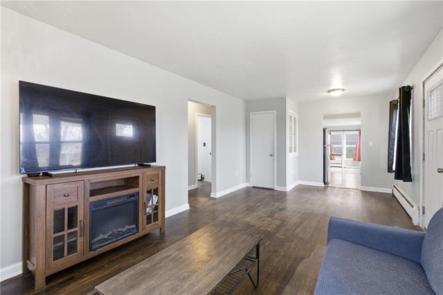 506 E Wimer Street, Knob Noster, MO 65336