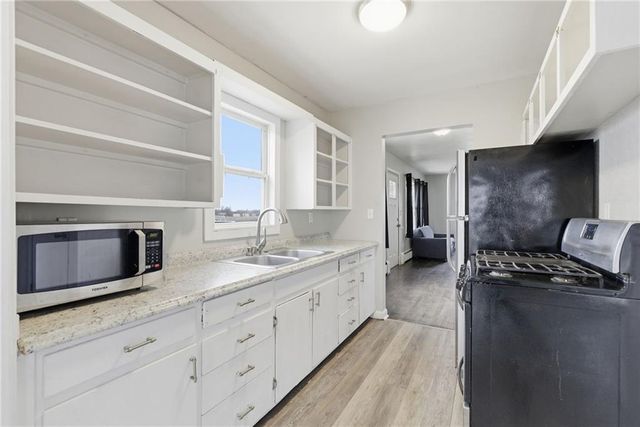 506 E Wimer Street, Knob Noster, MO 65336