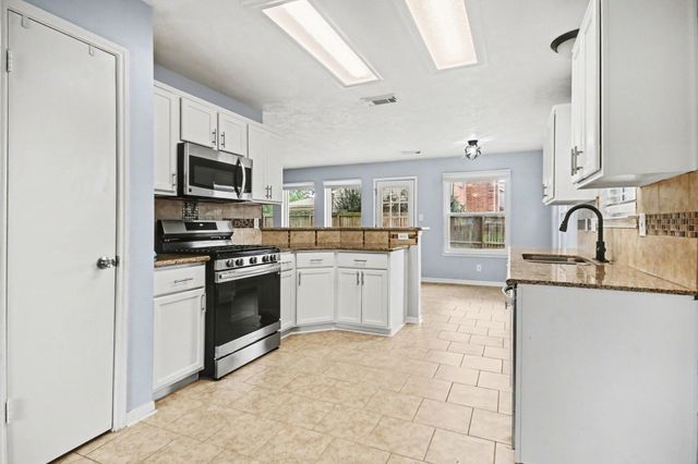 5531 Flax Bourton Street, Humble, TX 77346