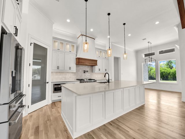 4009 Estancia Court, Weatherford, TX 76088