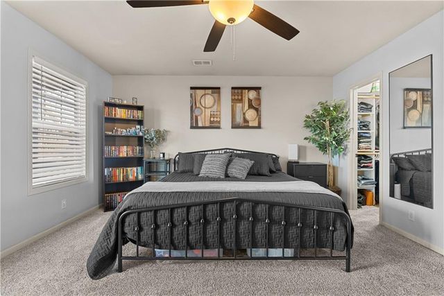 521 SW 15th Street, Blue Springs, MO 64015