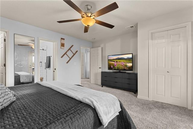 521 SW 15th Street, Blue Springs, MO 64015