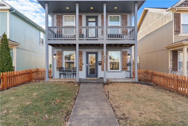 521 SW 15th Street, Blue Springs, MO 64015