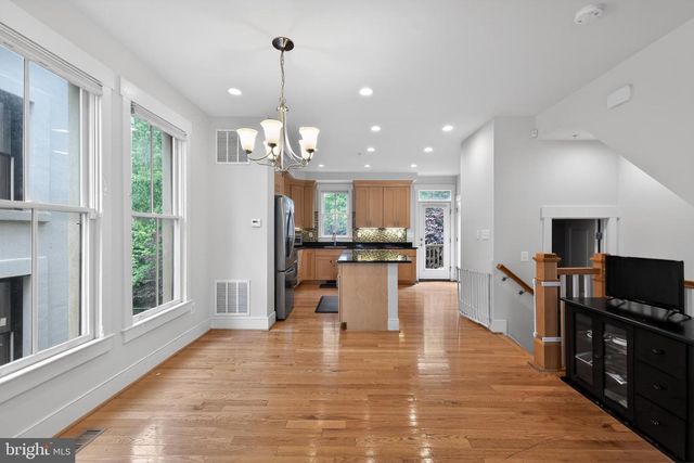 2711 CASSEDY ST, Silver Spring, MD 20910