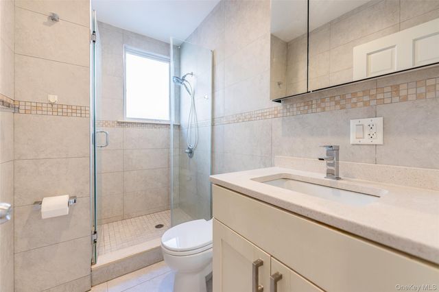 5312 199th Street, Fresh Meadows, NY 11365