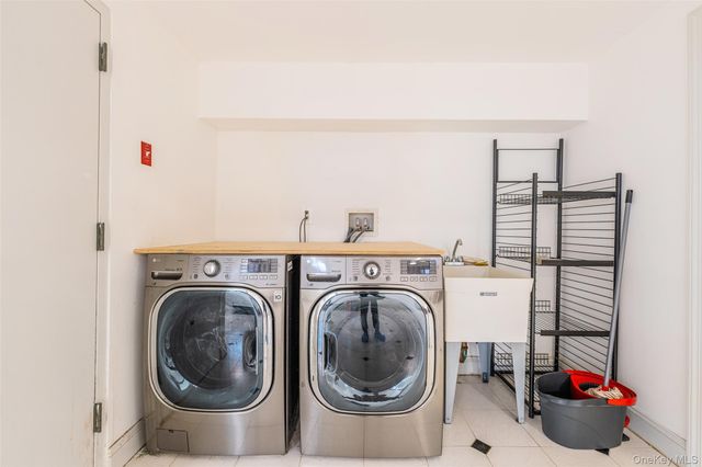 5312 199th Street, Fresh Meadows, NY 11365