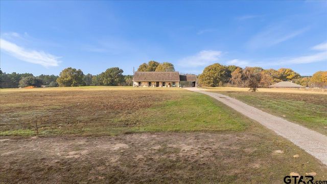 14955 FM 2010, Chandler, TX 75758