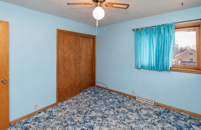 410 N Vine Street, Hartford, IA 50118