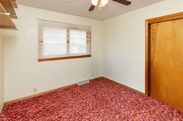 410 N Vine Street, Hartford, IA 50118