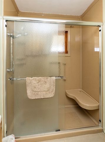 410 N Vine Street, Hartford, IA 50118