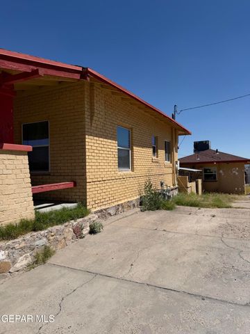 2002 DETROIT Avenue, El Paso, TX 79902